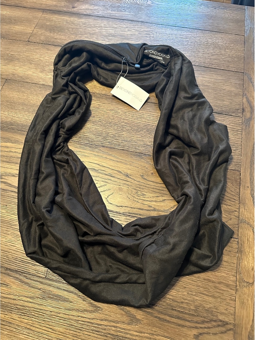 Beyond Yoga Pocket Infinity Scarf NWT